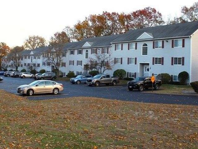 Condo for sale in Dracut, Massachusetts