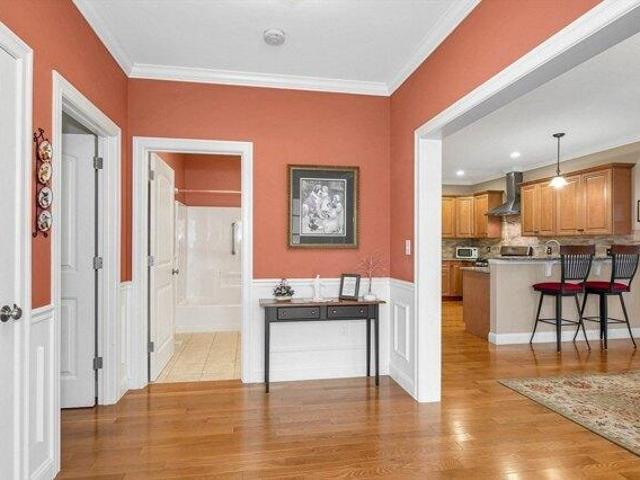 Condo for sale in Dracut, Massachusetts
