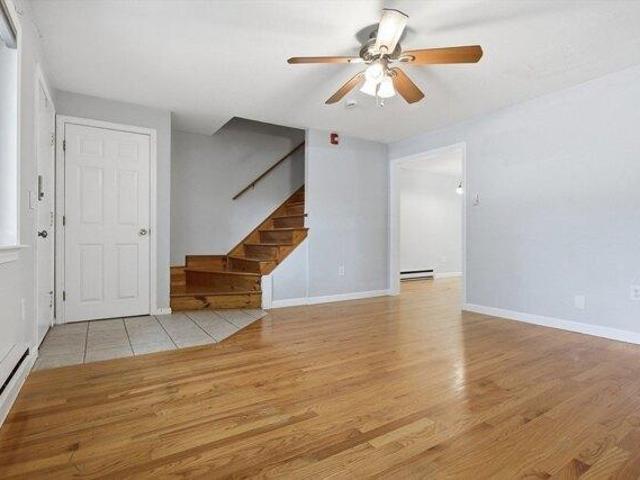 Condo for sale in Dracut, Massachusetts
