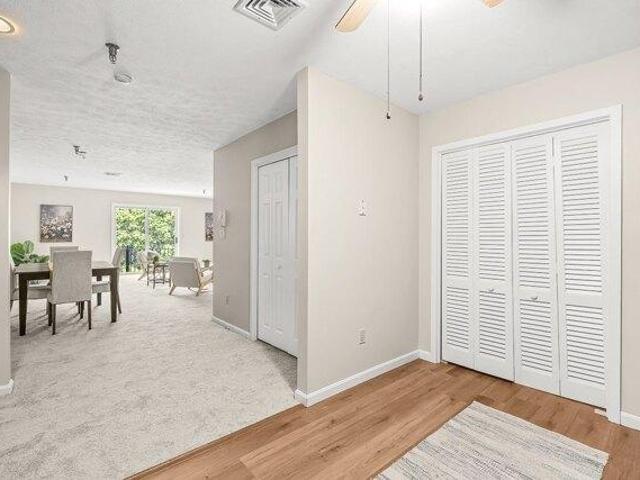 Condo for sale in Collinsville, Dracut