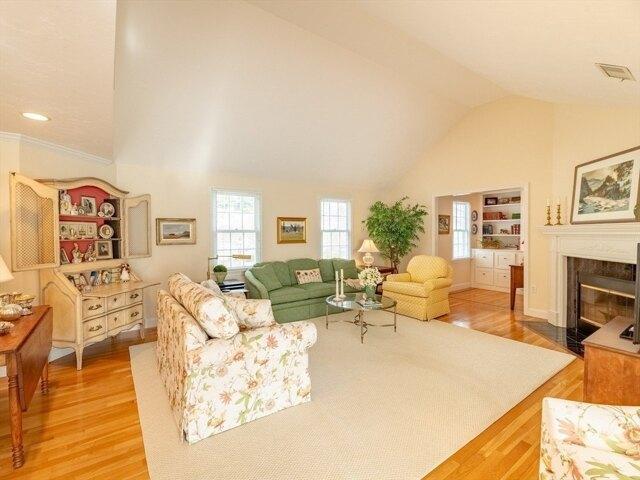 Condo for sale in Duxbury, Massachusetts