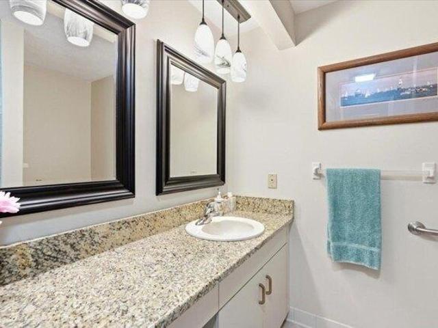 Condo for sale in Duxbury, Massachusetts