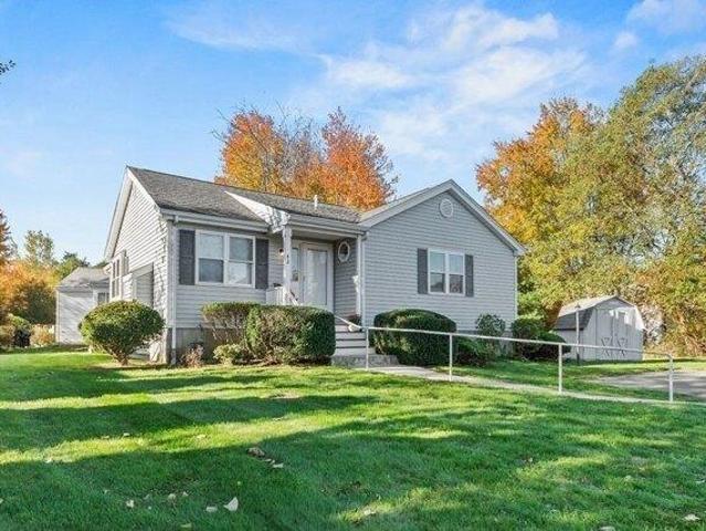 Condo for sale in East Bridgewater, Massachusetts
