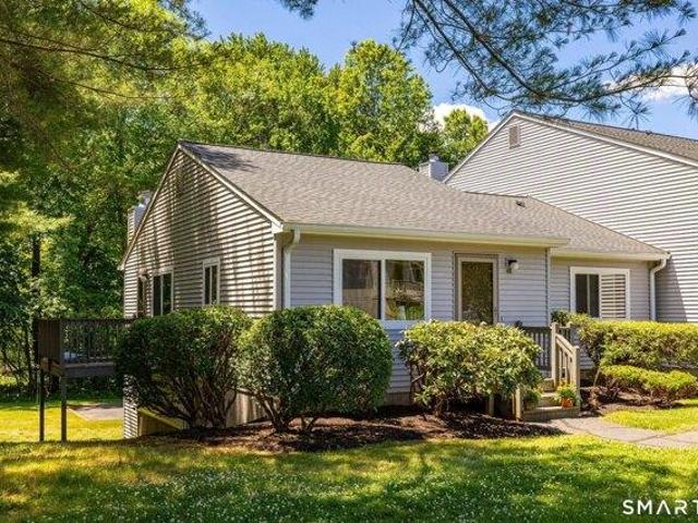 Condo for sale in East Granby, Connecticut