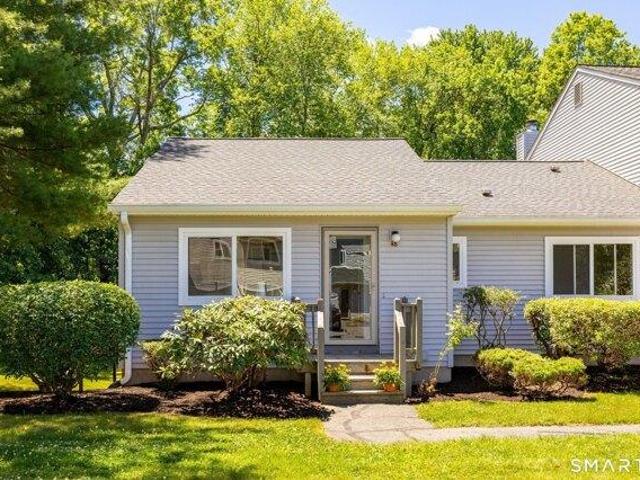 Condo for sale in East Granby, Connecticut