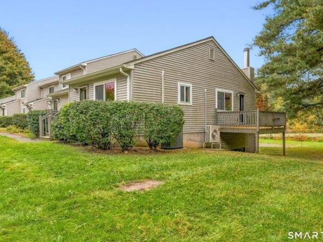 Condo for sale in East Granby, Capitol Planning Region