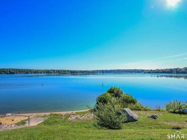 Condo for sale in East Hampton, Connecticut