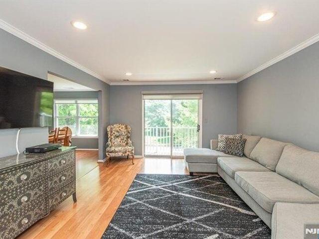 Condo for sale in East Hanover, New Jersey