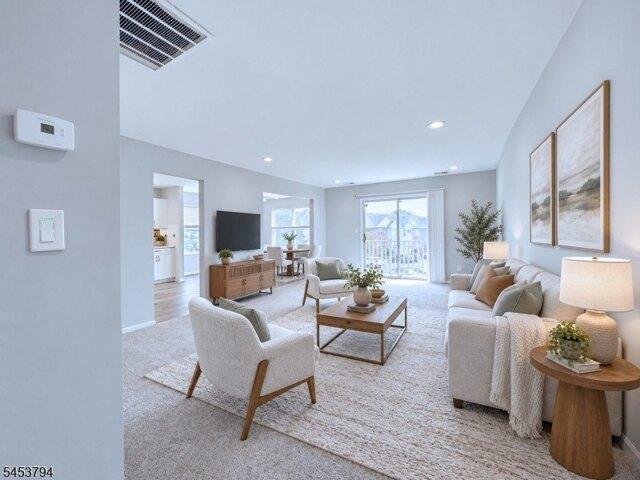 Condo for sale in East Hanover, Morris County