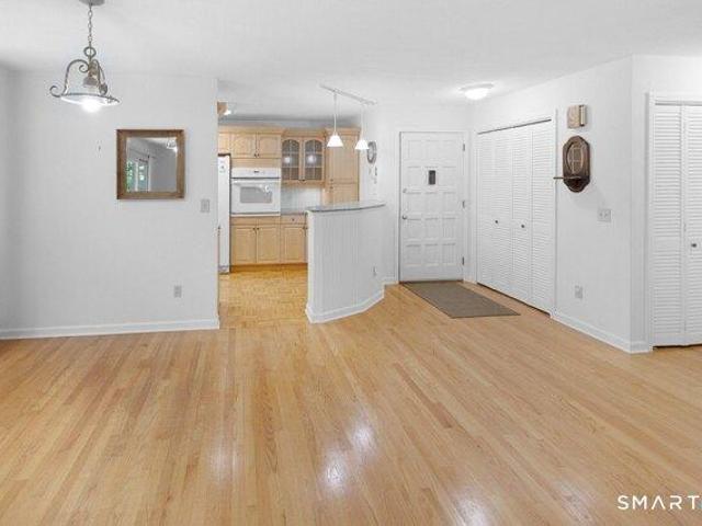 Condo for sale in East Lyme, Connecticut