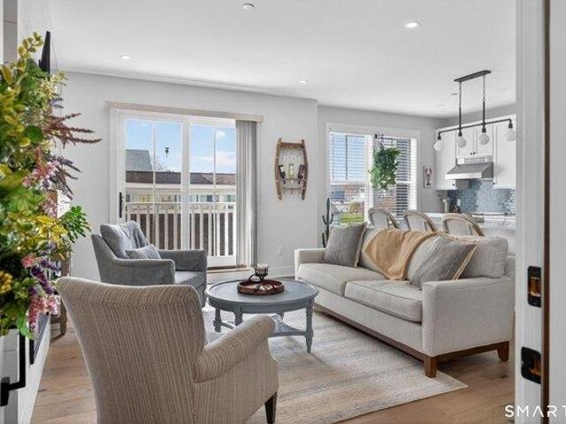 Condo for sale in Niantic, East Lyme