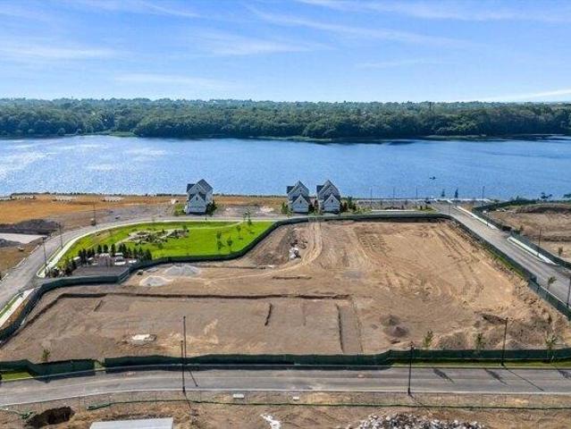 Condo for sale in East Providence, Rhode Island