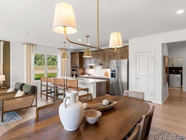Condo for sale in East Providence, Providence County