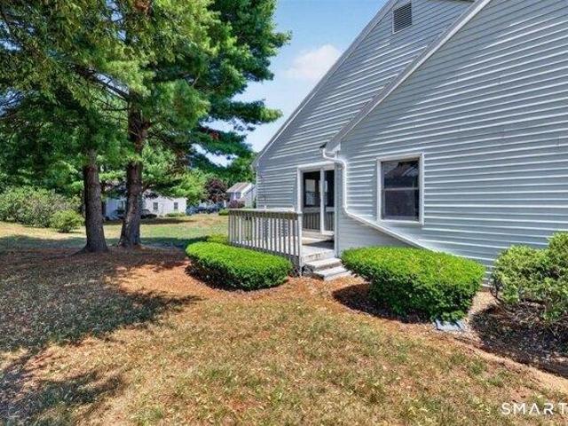 Condo for sale in East Windsor, Connecticut