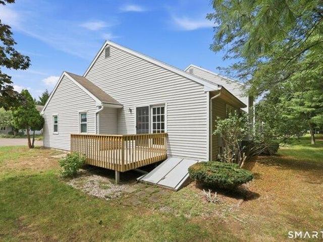 Condo for sale in East Windsor, Connecticut