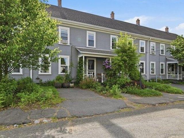 Condo for sale in Easthampton, Massachusetts