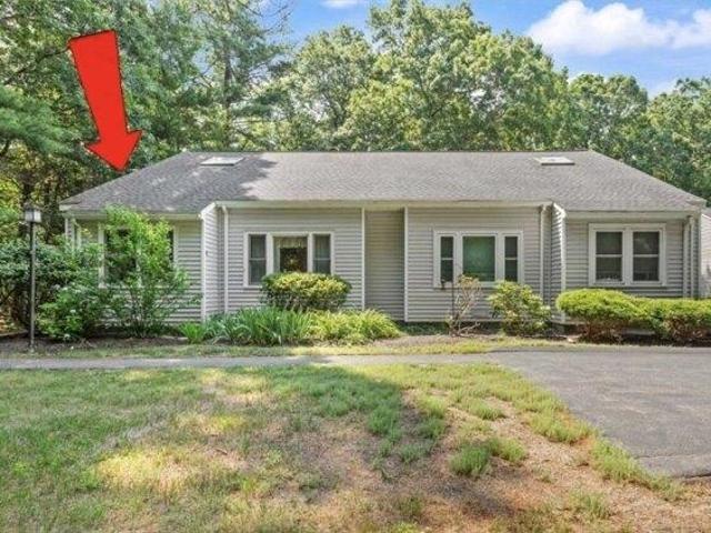 Condo for sale in Bristol, Massachusetts