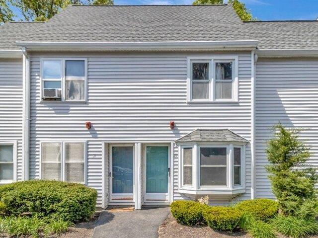 Condo for sale in Bristol, Massachusetts