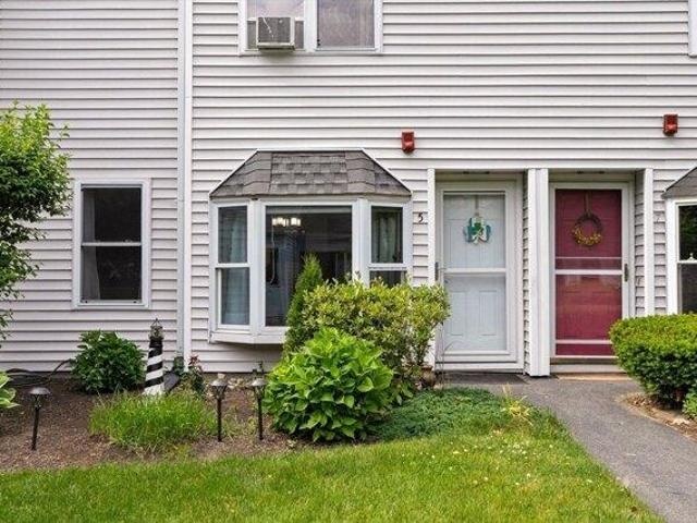 Condo for sale in Bristol, Massachusetts