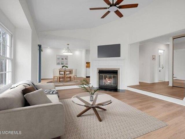 Condo for sale in Monmouth, New Jersey