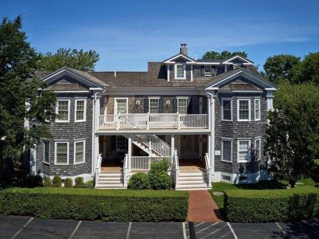Condo for sale in Edgartown, Massachusetts
