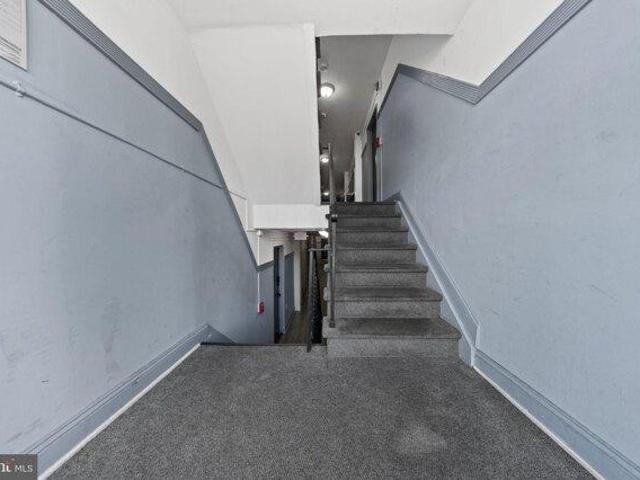 Condo for sale in Elizabeth, New Jersey