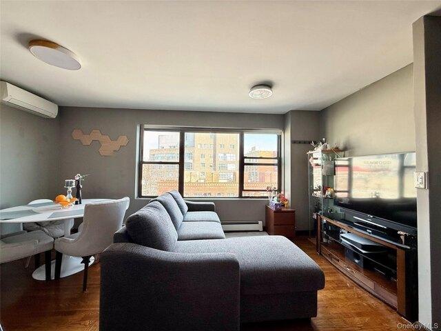 Condo for sale in Queens, Arverne