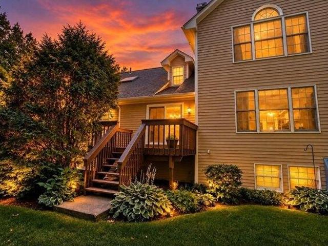 Condo for sale in Shaker Pines, Enfield