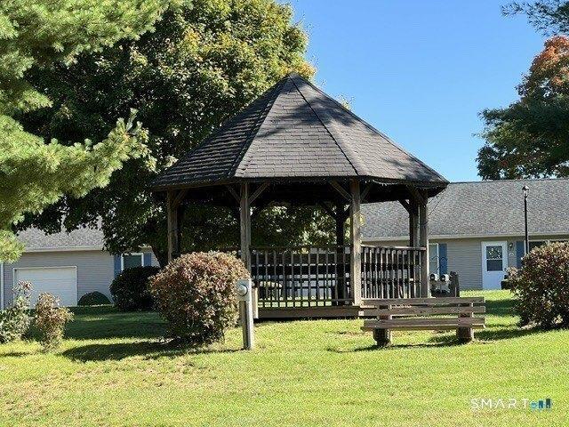 Condo for sale in Hazardville, Enfield