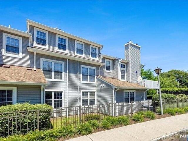 Condo for sale in Englewood, New Jersey