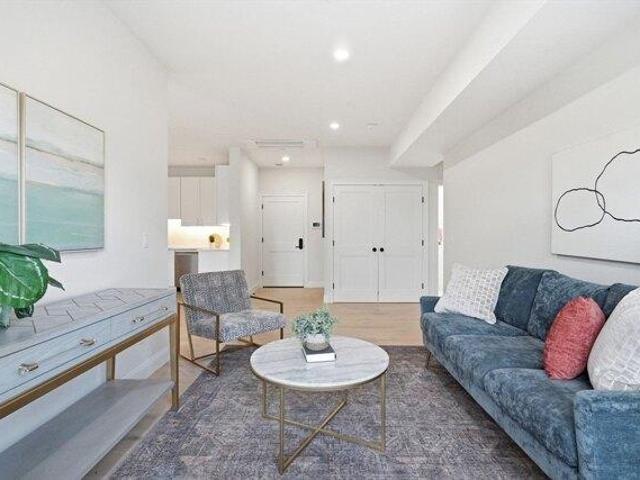 Condo for sale in Everett, Massachusetts