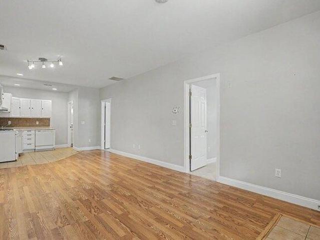 Condo for sale in Exeter, Rockingham County