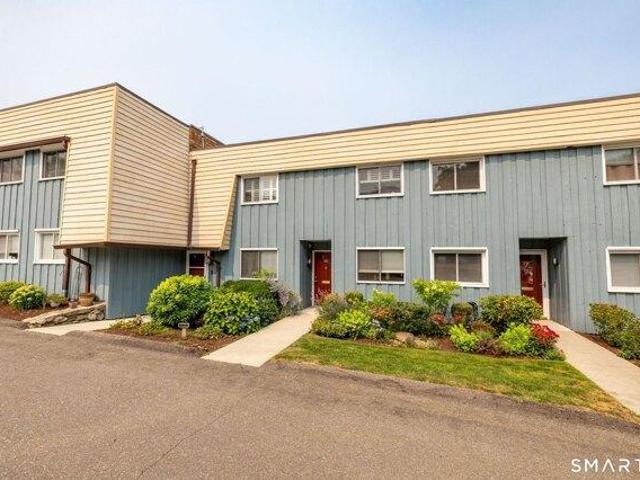 Condo for sale in Fairfield, Connecticut