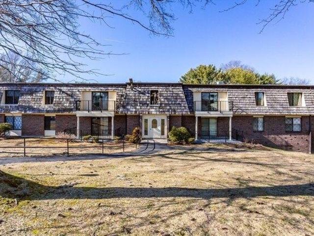 Condo for sale in Bristol, Massachusetts