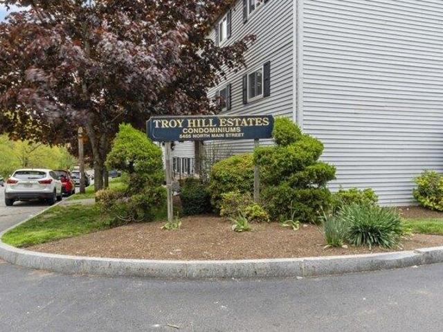 Condo for sale in Bristol, Massachusetts