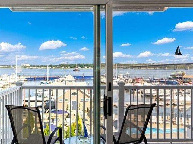 Condo for sale in Bristol, Massachusetts