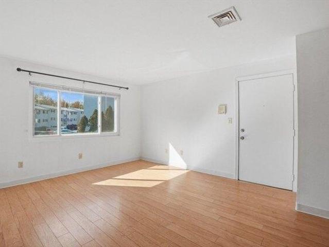 Condo for sale in Bristol, Massachusetts