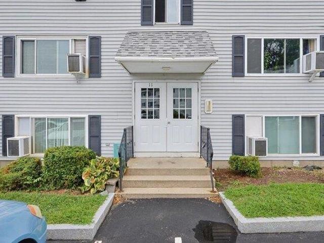 Condo for sale in Bristol, Massachusetts