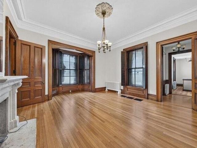 Condo for sale in Bristol, Massachusetts