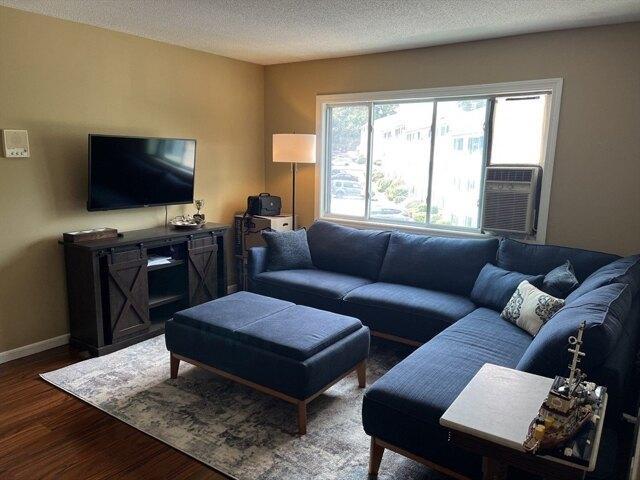 Condo for sale in Bristol, Massachusetts