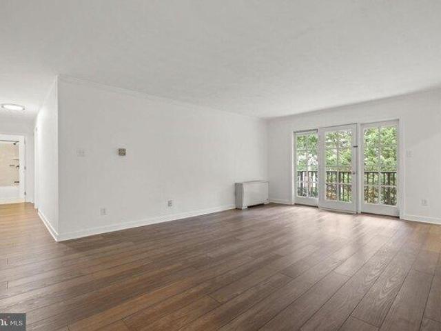 Condo for sale in Virginia