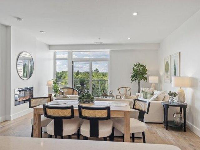 Condo for sale in Falmouth, Cumberland County