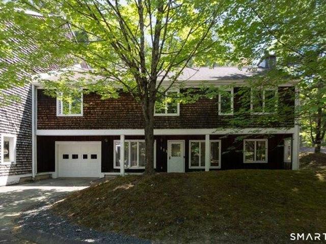 Condo for sale in Farmington, Connecticut