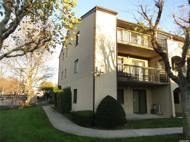 Condo for sale in Queens County, New York