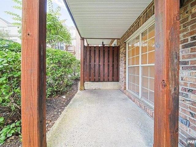 Condo for sale in Fort Lee, Bergen County