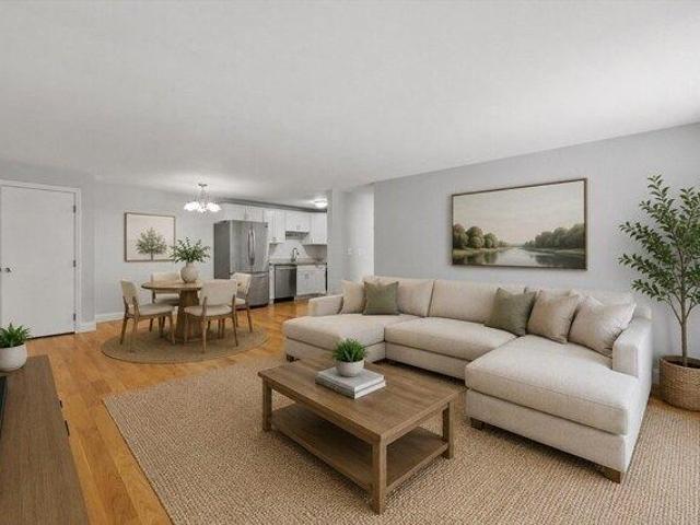Condo for sale in Foxboro, Massachusetts