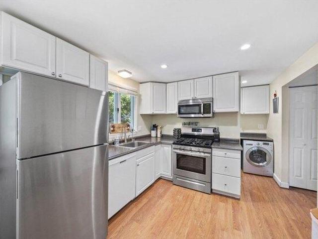 Condo for sale in Foxboro, Massachusetts