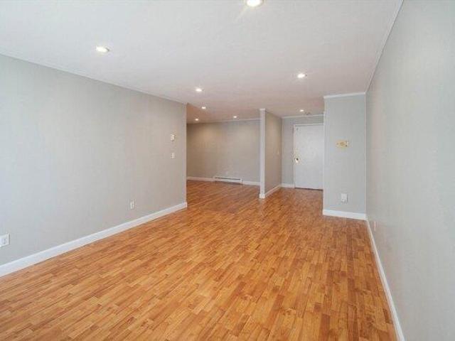 Condo for sale in Framingham, Massachusetts