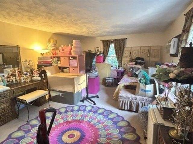 Condo for sale in Framingham, Massachusetts