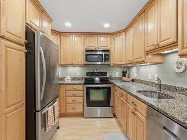 Condo for sale in Framingham, Massachusetts